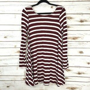 EXPRESS BLack WHITE Striped Red Heart Long Sleeve